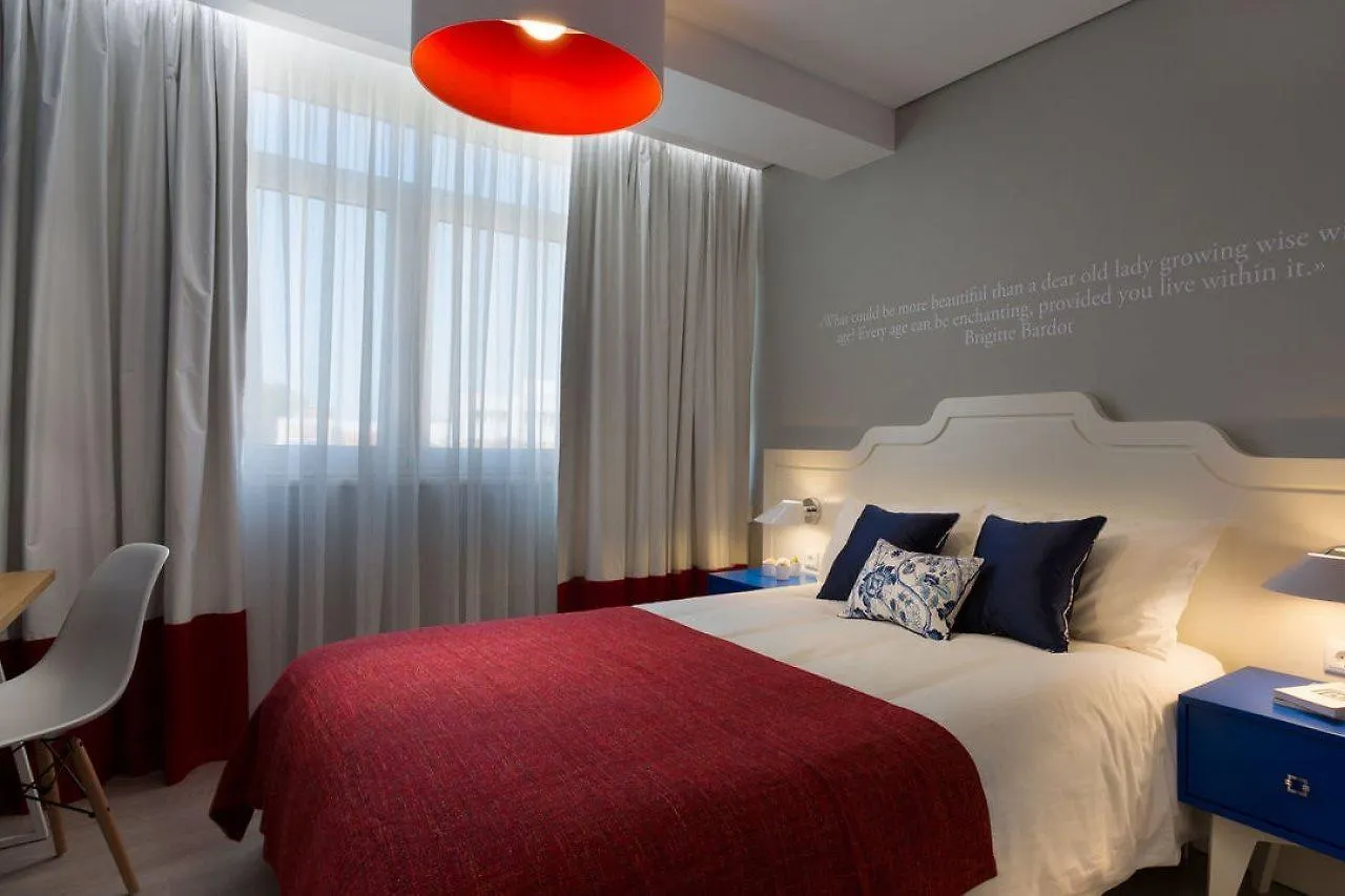 *** Guest house Chic Studios Parede Portugal
